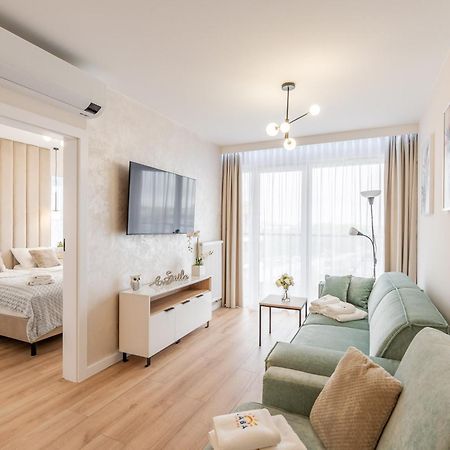 Laba Kolobrzeg Apartamenty Kasprowicza 20C Parking Basen Fitness Bawialnia W Cenie, Parkplatz Schwimmbad Fitness Spielzimmer Im Preis Kołobrzeg Exterior foto